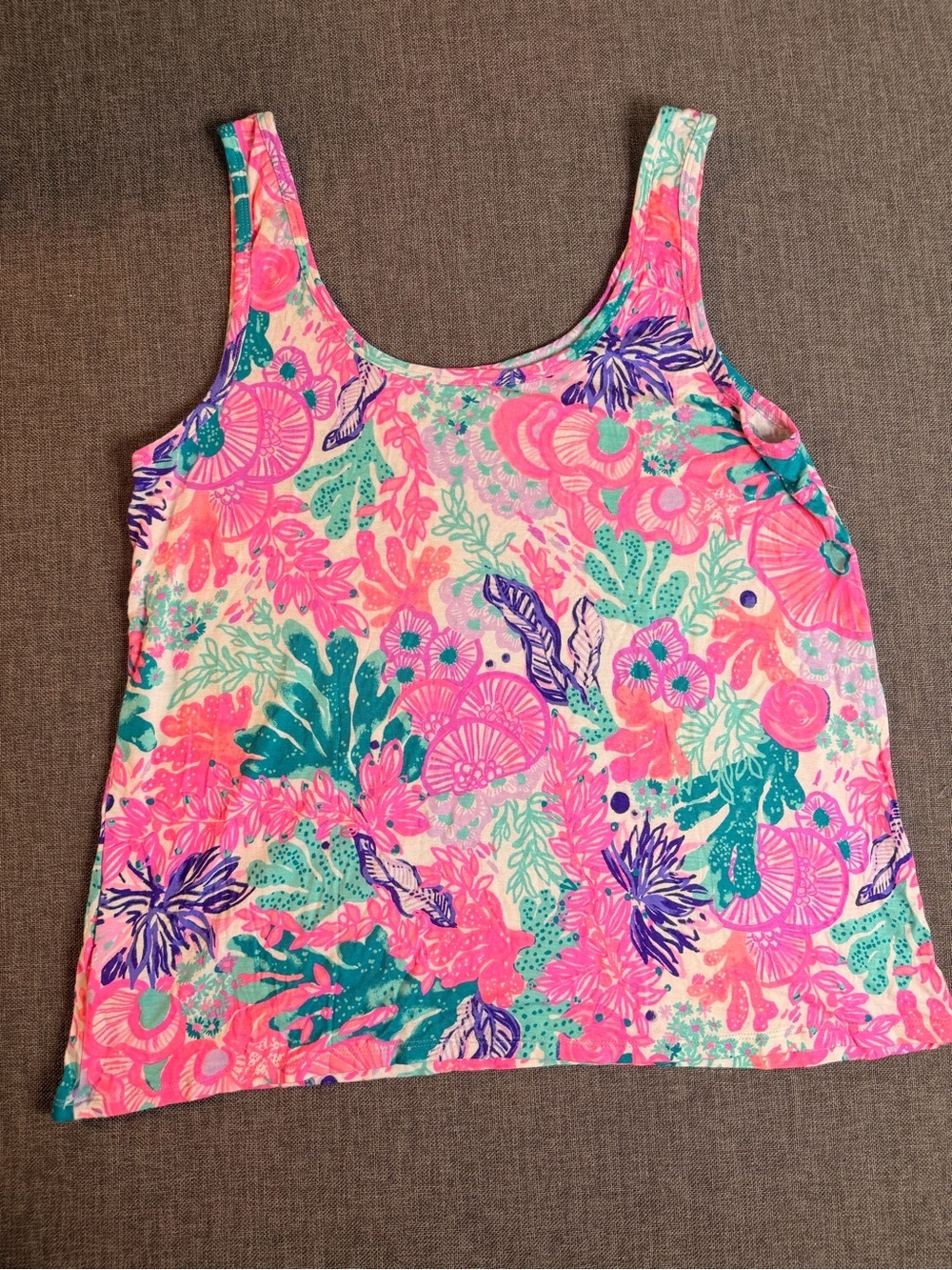 Lilly Pulitzer Vibrant Coral Multicolor Design Scoop Neck Sleeveless Size L - Picture 2 of 7